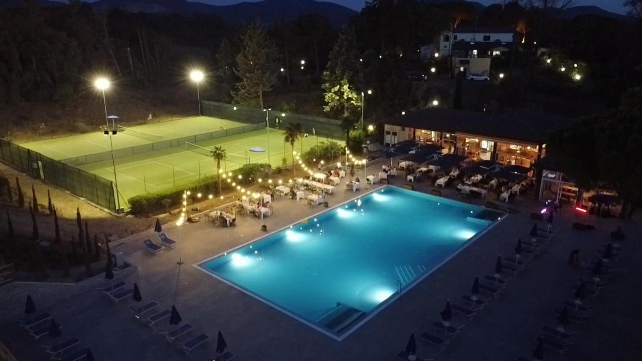 Il Pelagone Hotel & Golf Resort Toscana Gavorrano Exteriör bild
